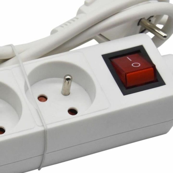 3-socket plugboard with power switch GAO-4